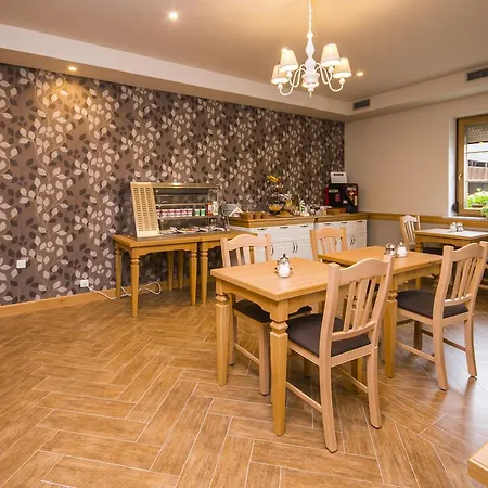 Karun Bed & Breakfast 3*
