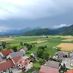 Karun Bed & Breakfast Cerklje na Gorenjskem