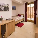 Bed & Breakfast Karun 3*