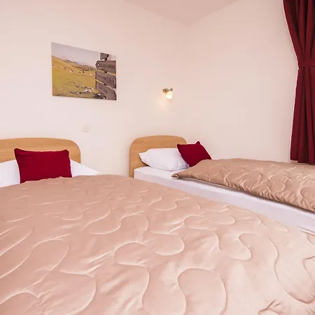 Karun Nocleg ze śniadaniem