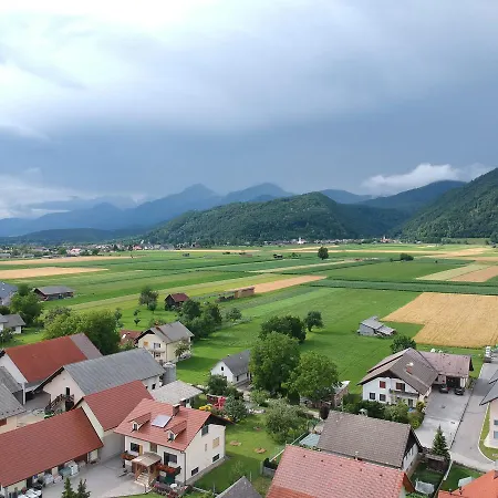 Karun Nocleg ze śniadaniem Cerklje na Gorenjskem