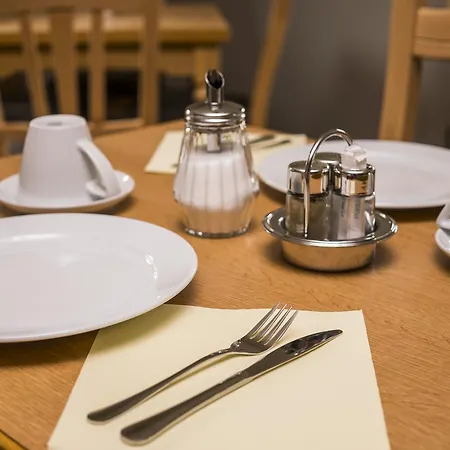 Couette-café Karun 3*