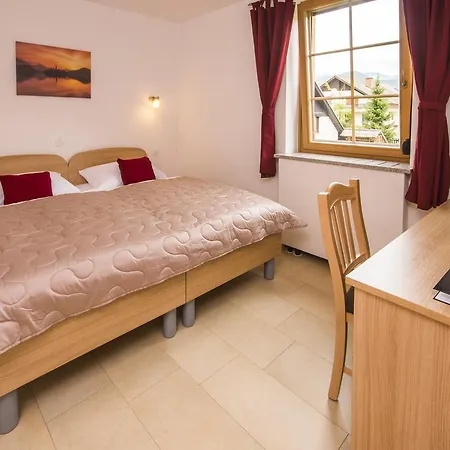 Karun Bed & Breakfast Cerklje na Gorenjskem