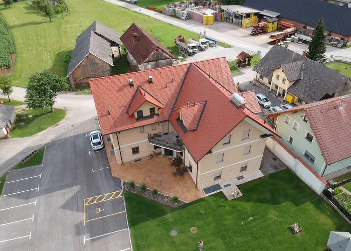 B&B Karun 서클리예나고렌스켐