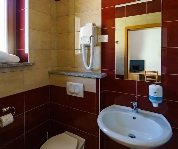 B&B Karun 서클리예나고렌스켐